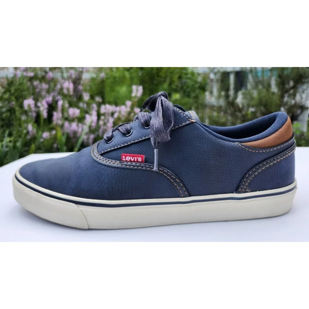 Levis Shoes Mens Size 10 Navy Brown Perforated Low Top Casual Sneakers Comfort